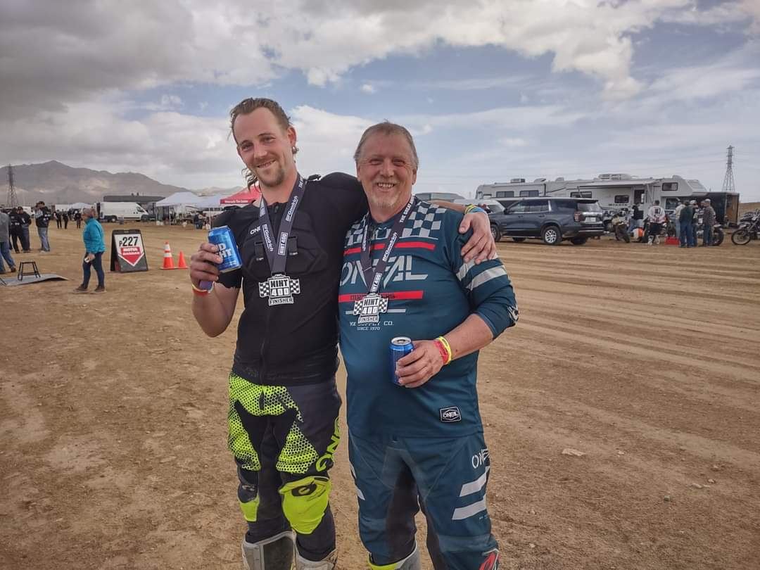 Two finishers with medals after the race